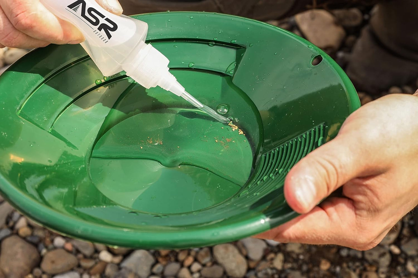 8 Inch Gold Pan with Dual Riffles for Gold Prospecting, Green